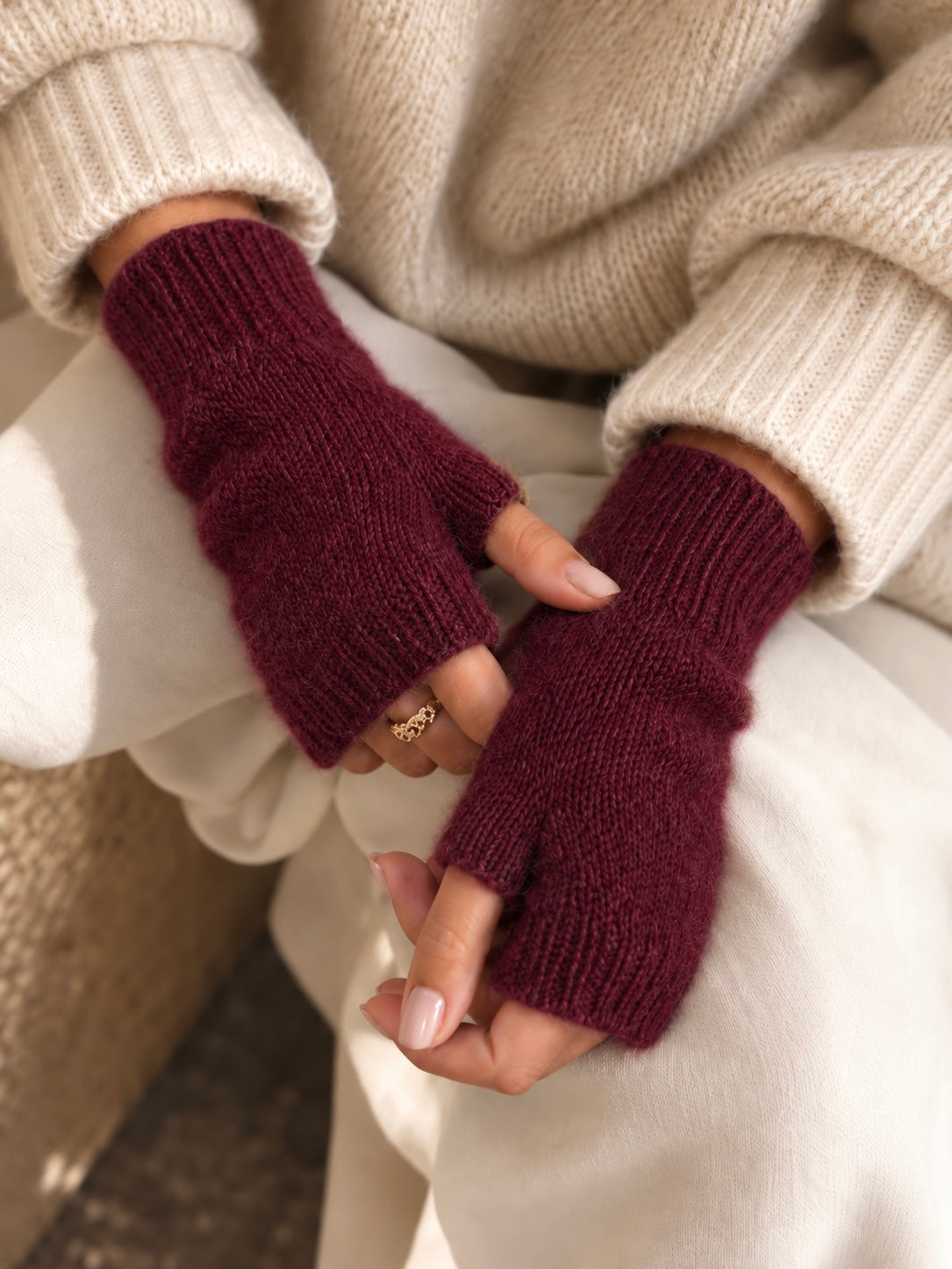 Baby Alpaca handledsvärmare Burgundy