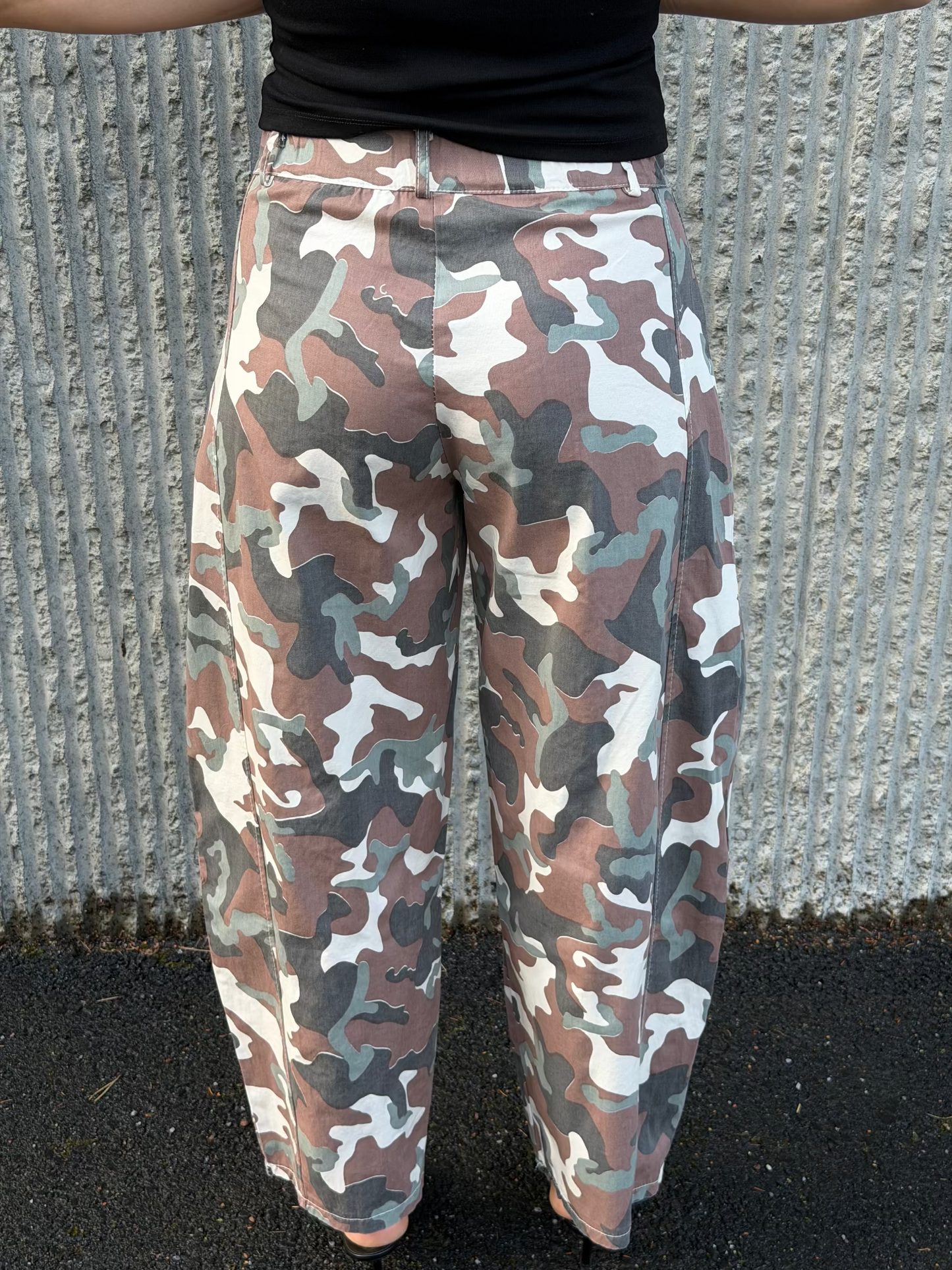 Barrel Pant- Camo
