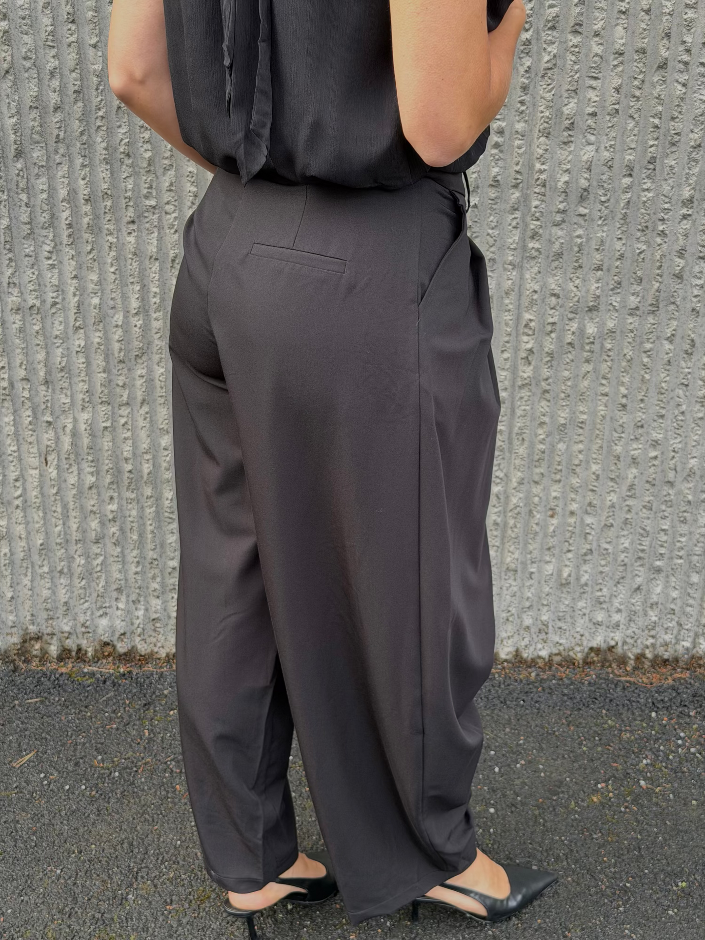 Asymmetric Tailored Pant- Black