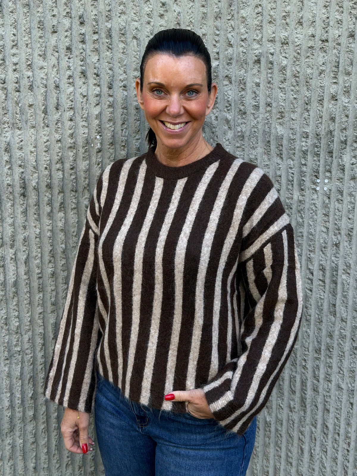Amour Stripe Knit – Brown