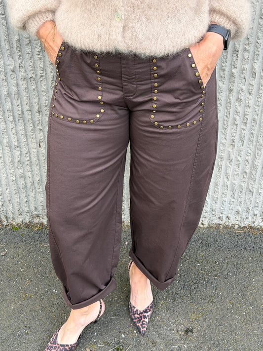 Barrel Studs – Brun