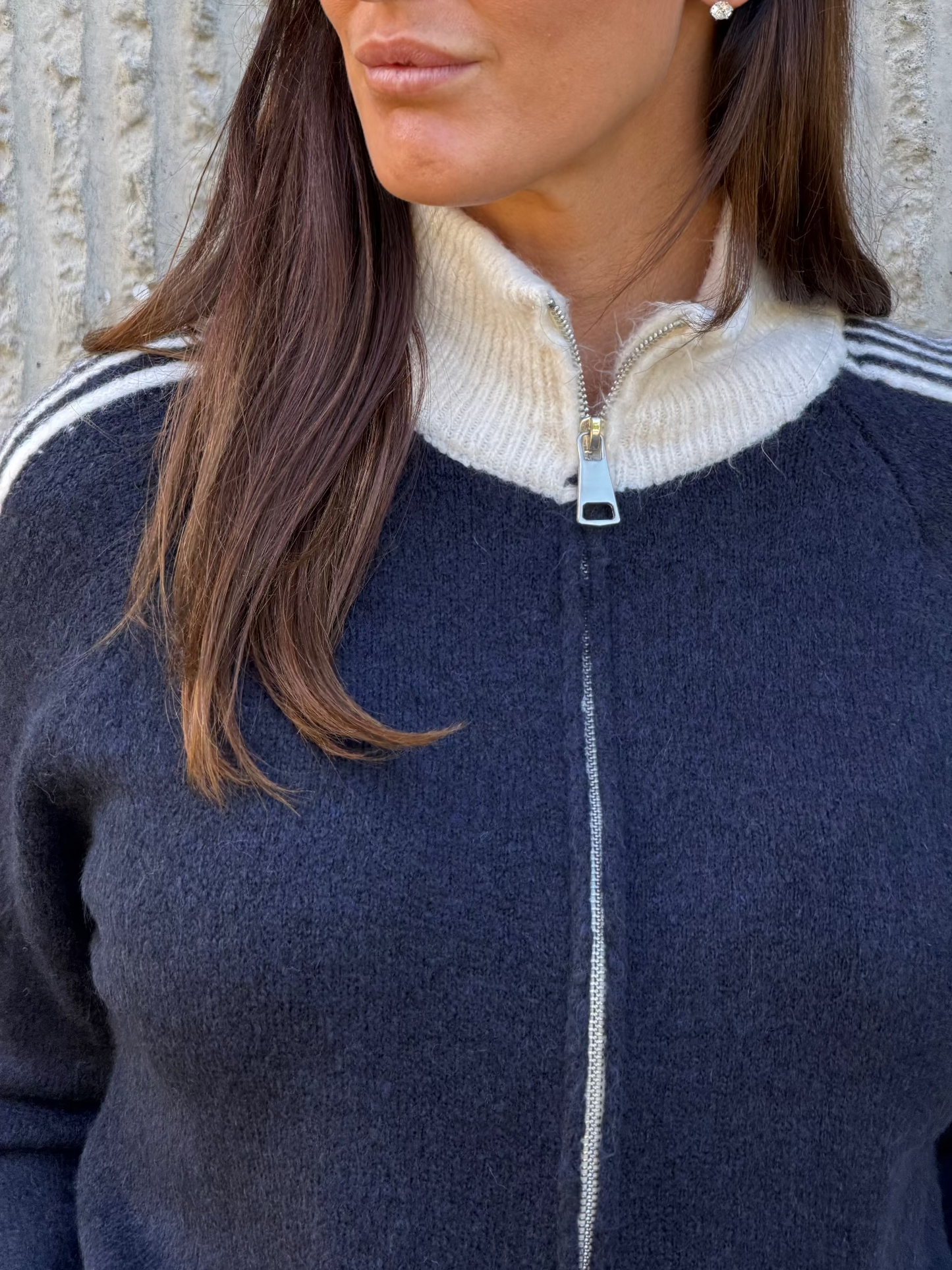 Stripe Zip Knit- Navy