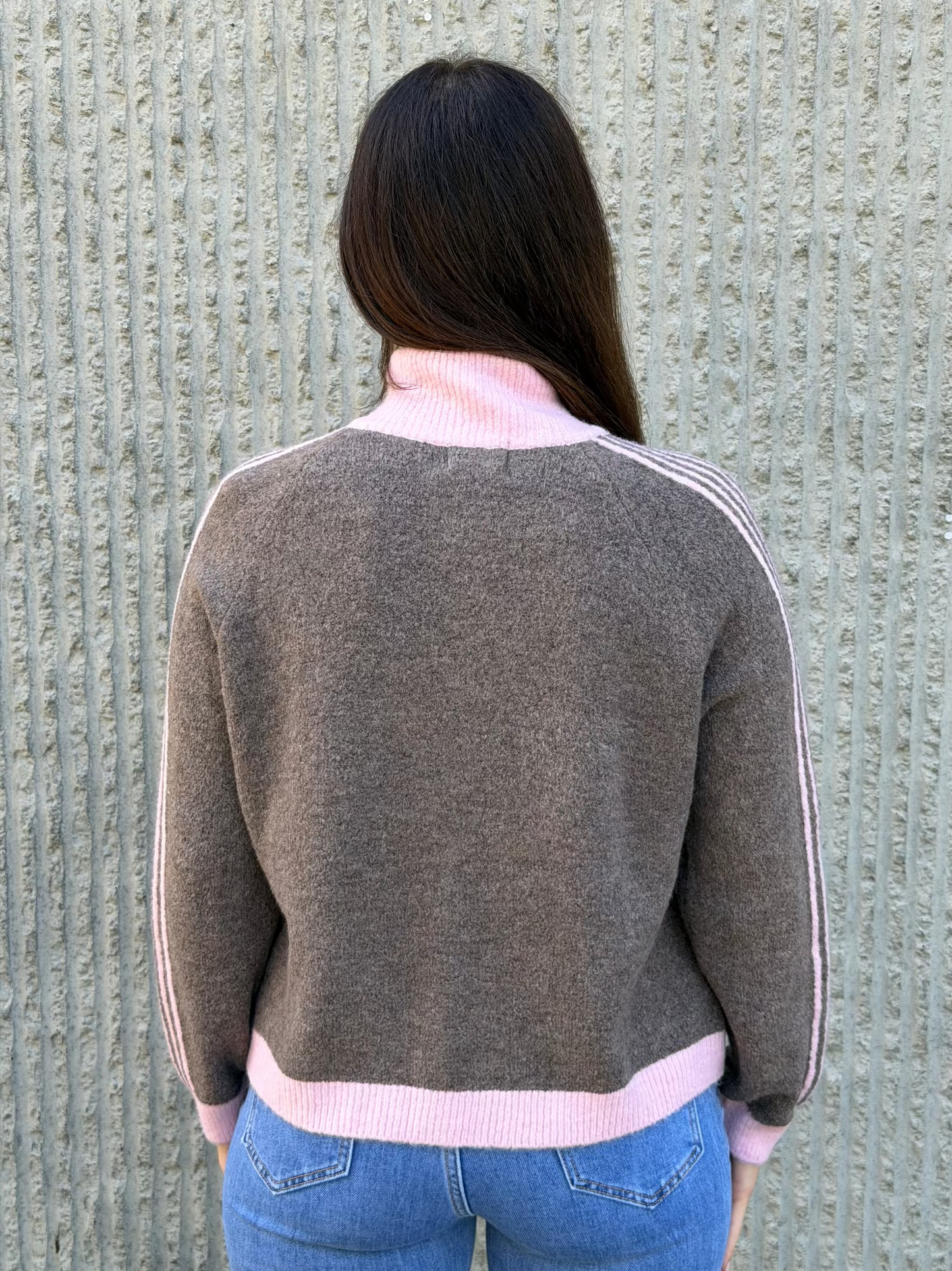 Stripe Zip Knit- Pink