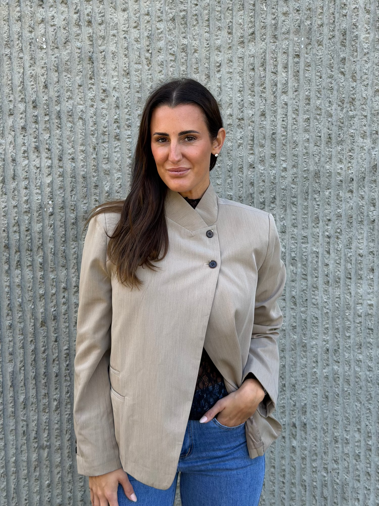 Sculpted Blazer- Taupe