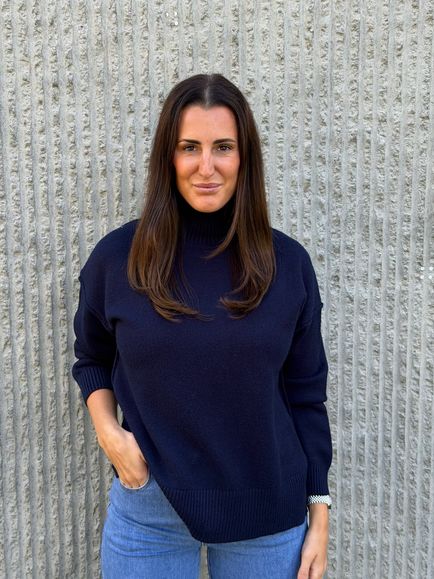 Soft Knit Turtleneck – Navy