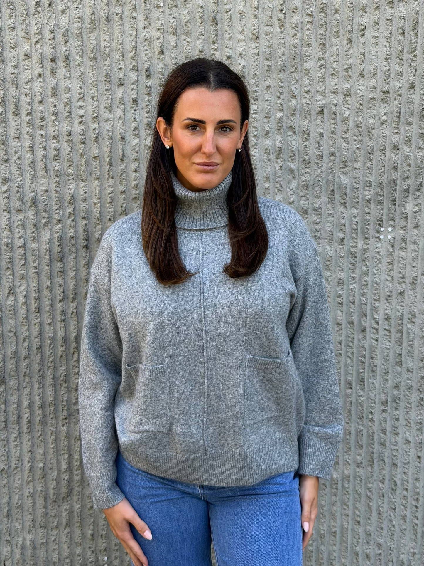 Sienna Turtleneck Knit- Grey