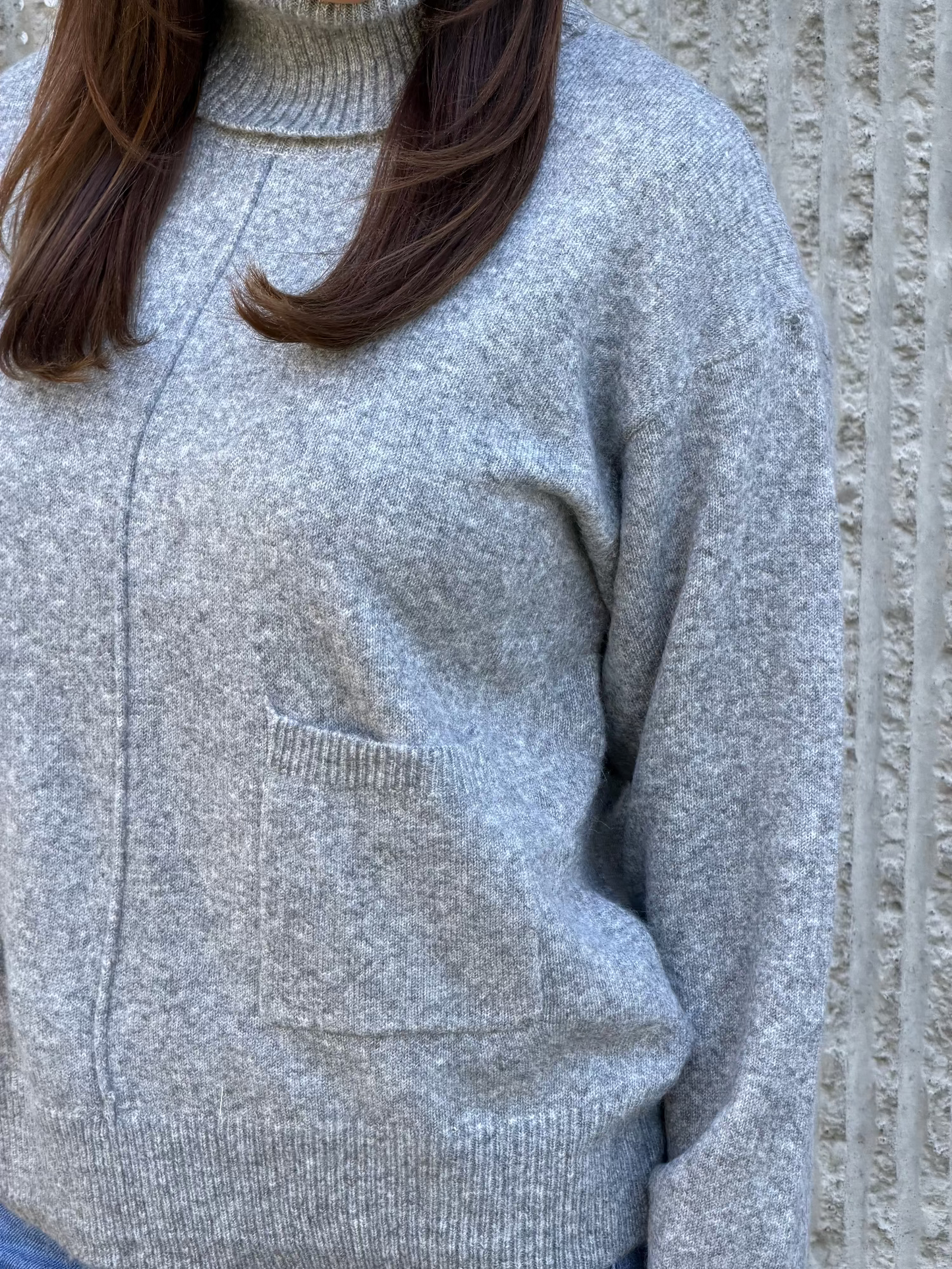 Sienna Turtleneck Knit- Grey