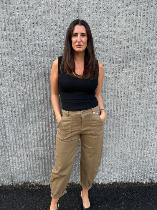 Everyday Pant- Caramel