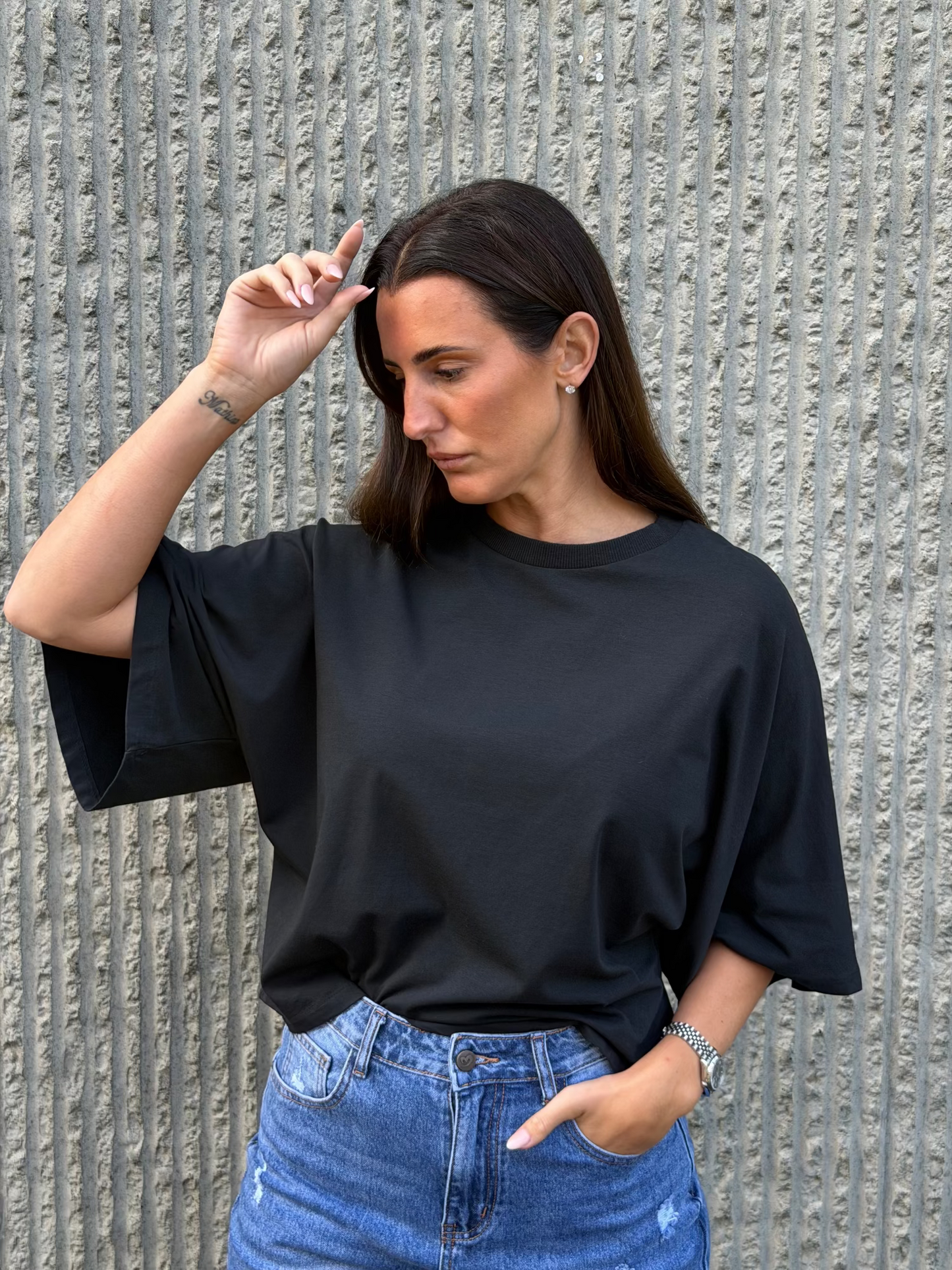 Boxy Cotton Tee- Black