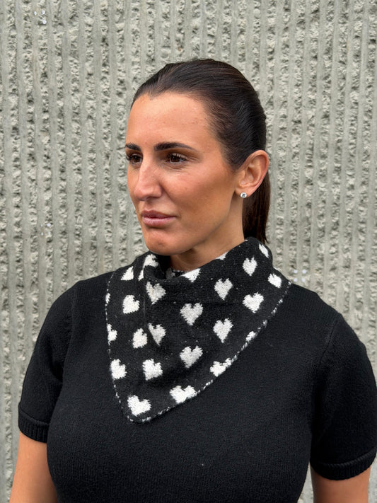 Heart Triangle Scarf- Black