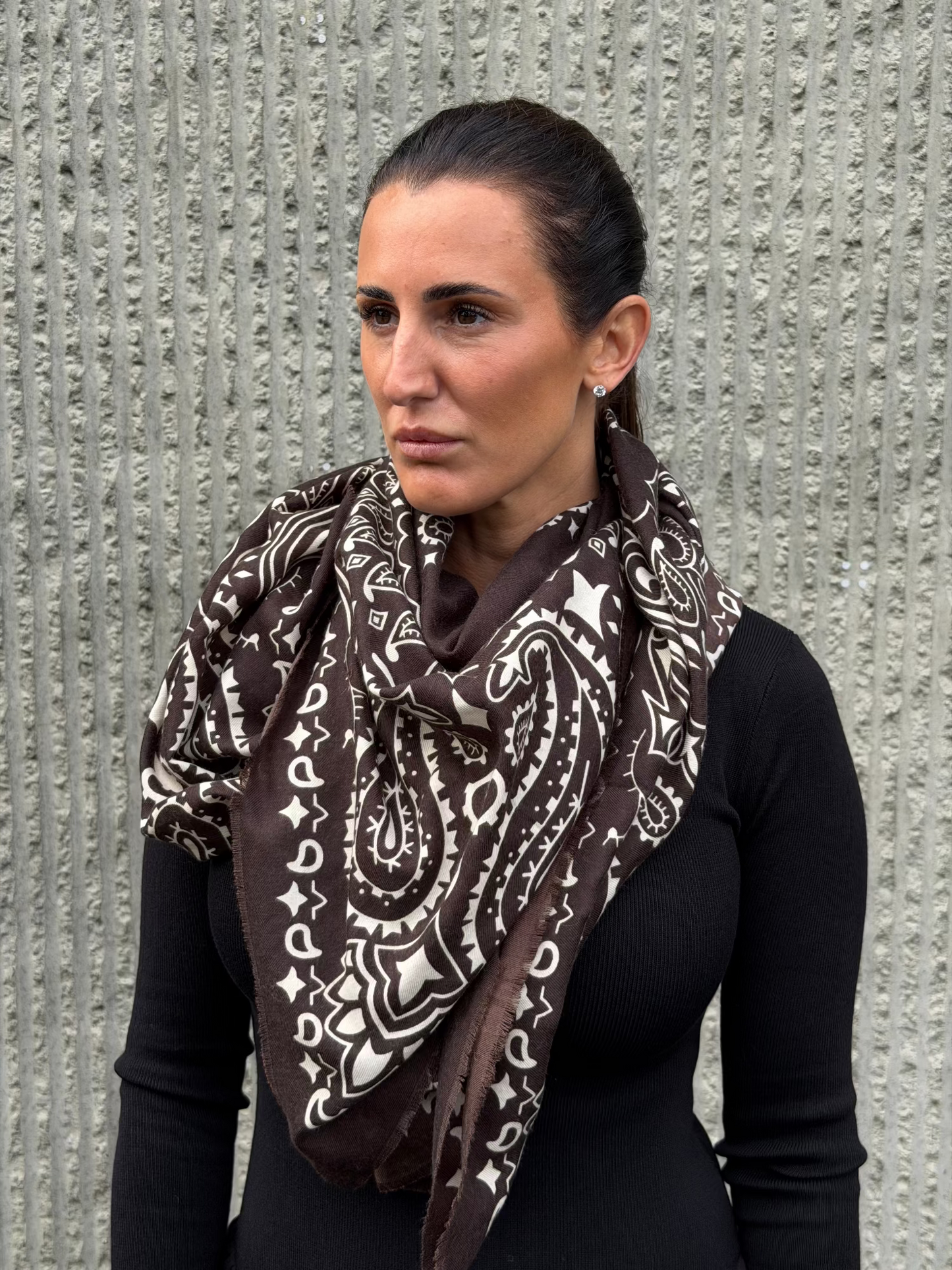 Oversized Paisley Scarf- Brown