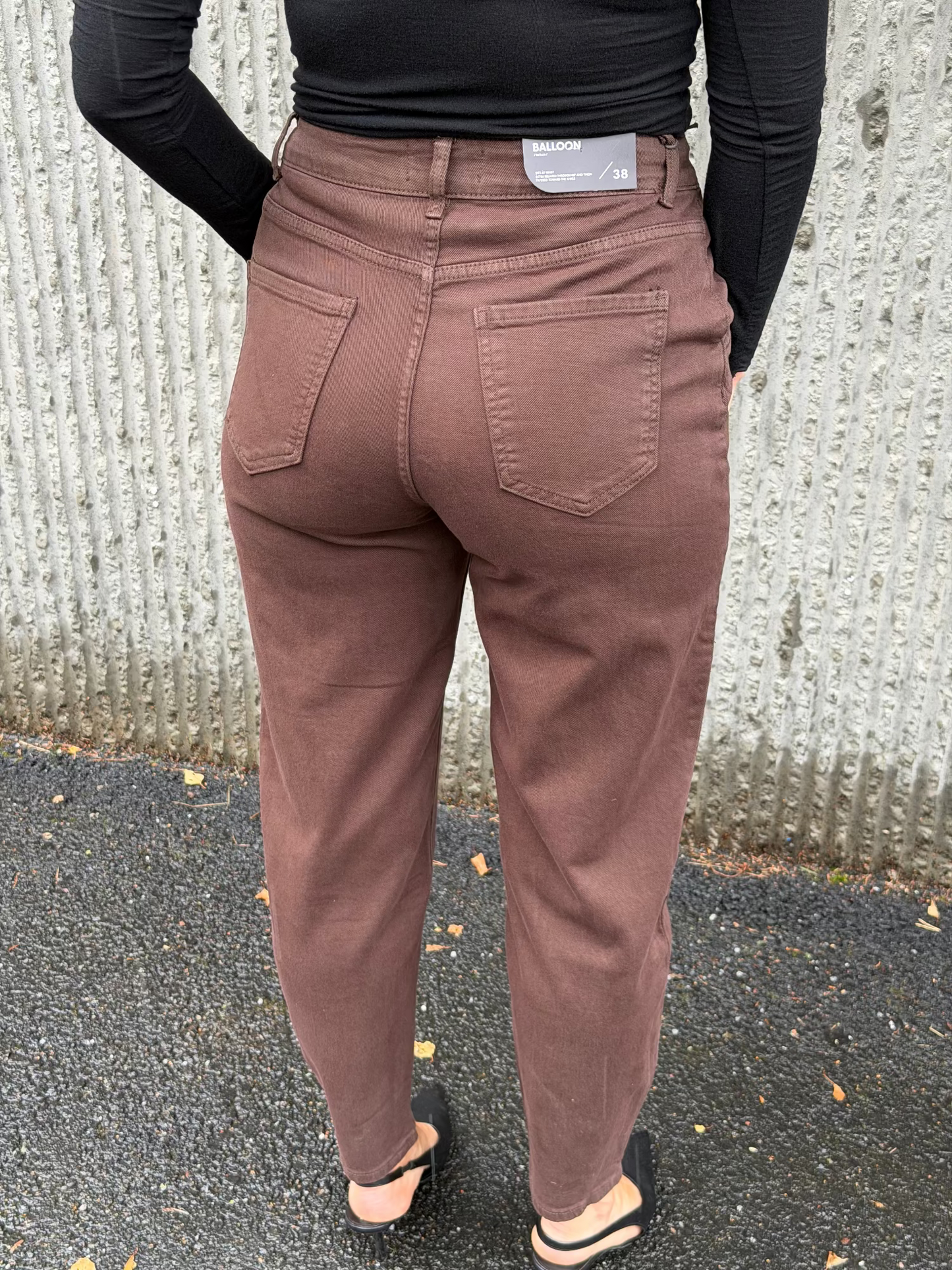 Long Balloon Pants – Brown