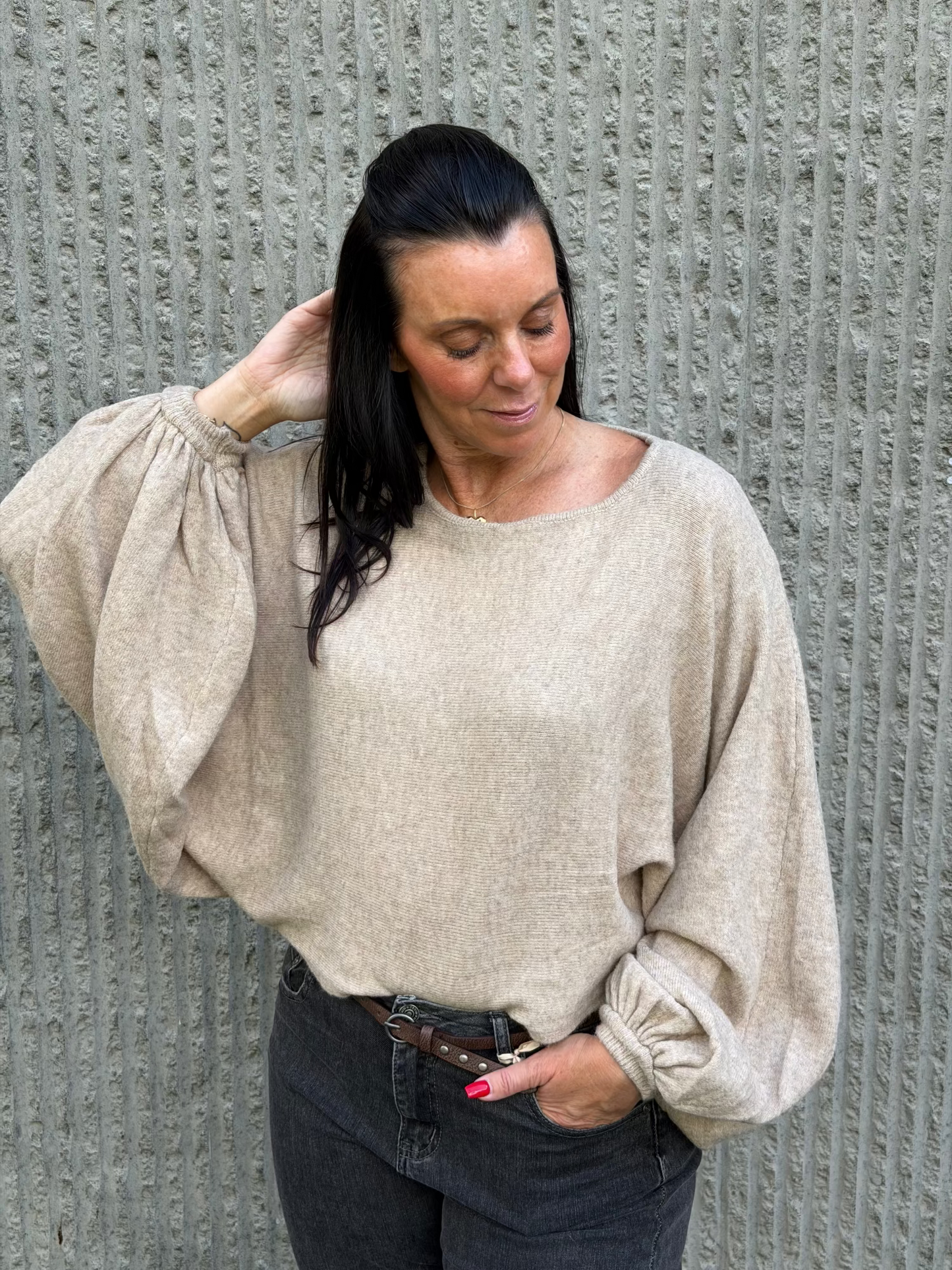 Ava Balloon Knit – Taupe