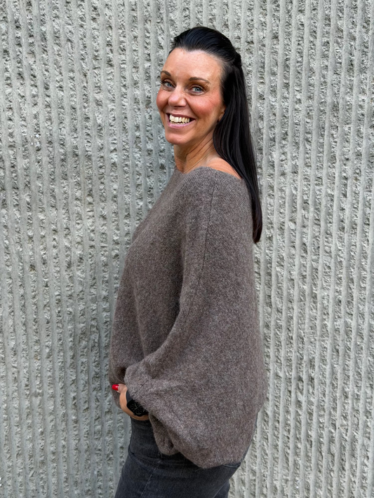 Soft Knit- Beige Nougat