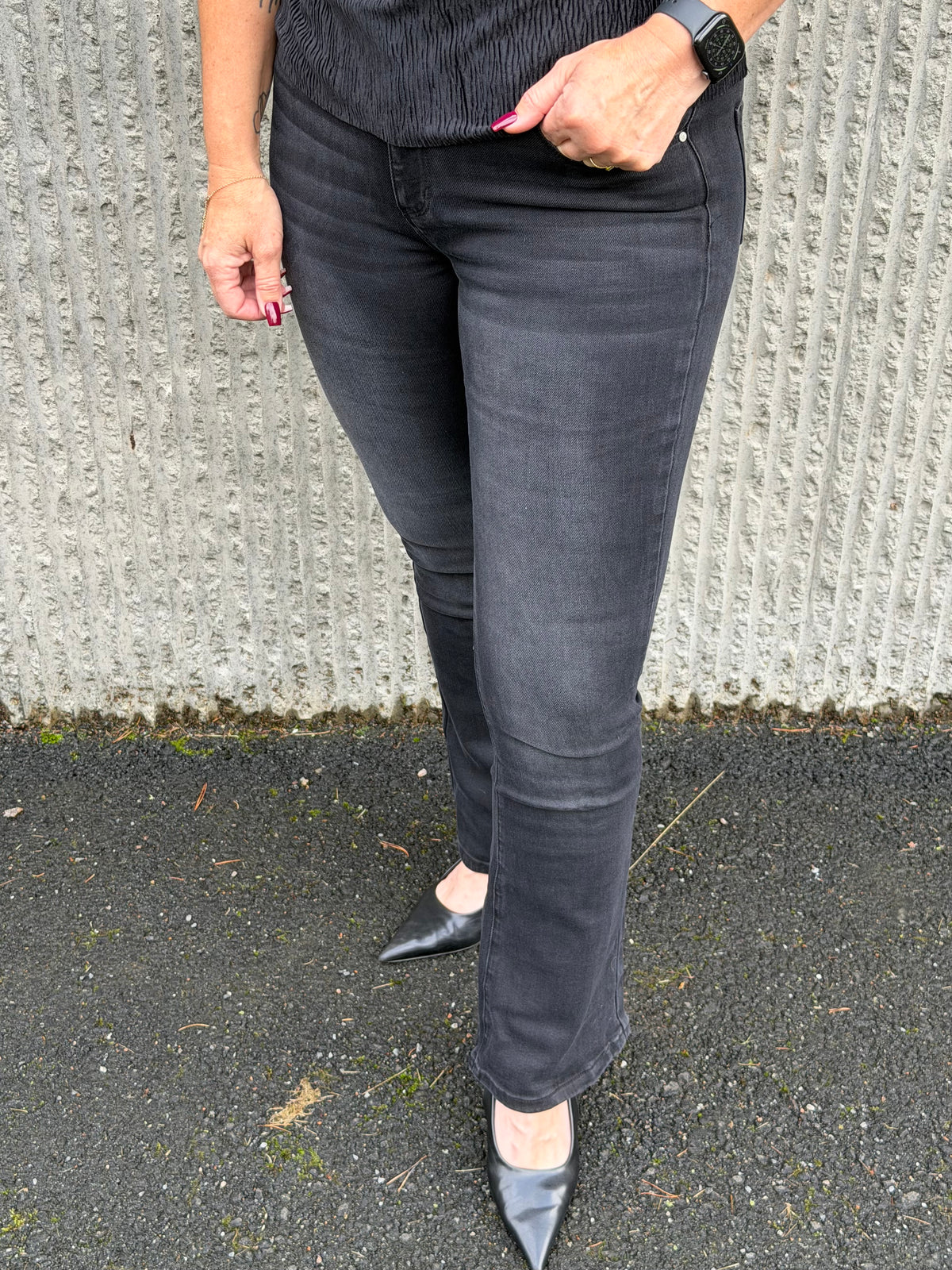 Nova Flare Jeans
